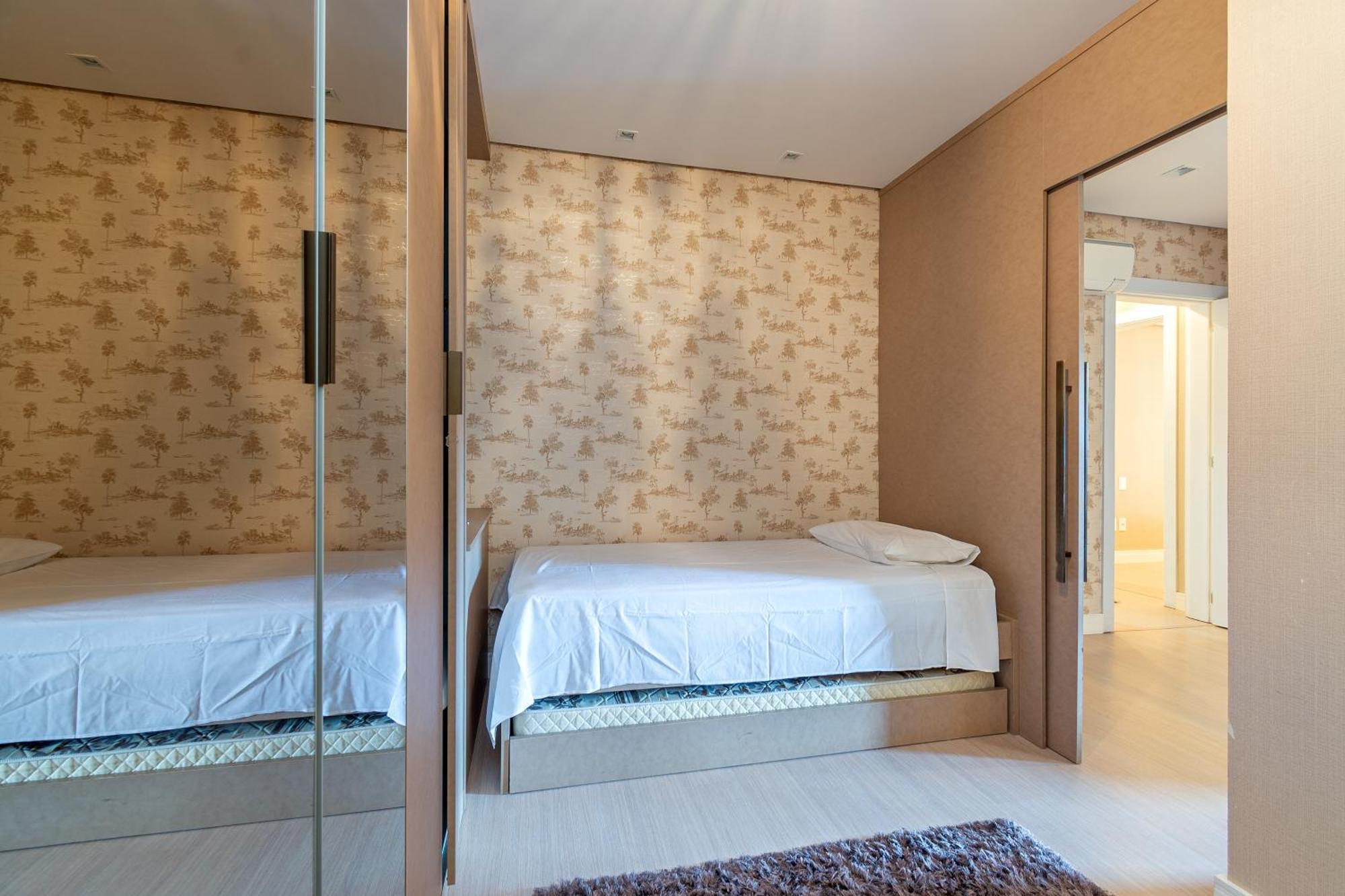 Luxuoso Apartamento Central Para 10 Pessoas Gramado Luaran gambar